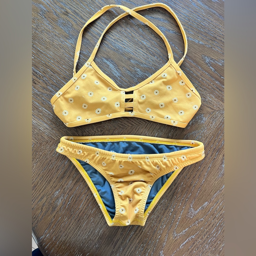 Jolynn women’s bikini, top and bottom. Size S